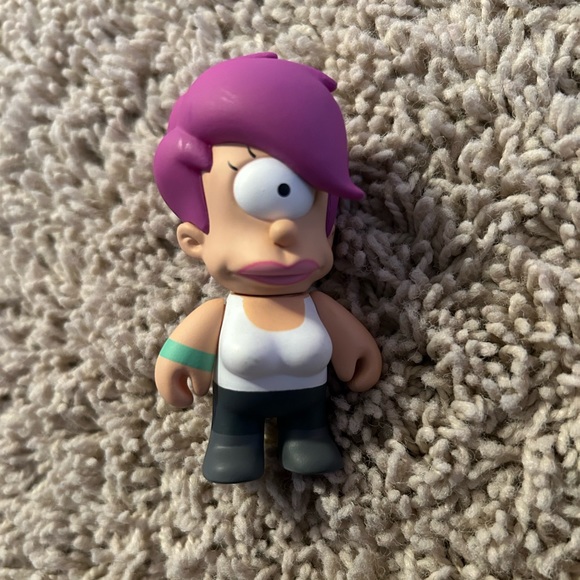 KidRobot Leela Futurama figurine - Picture 2 of 7